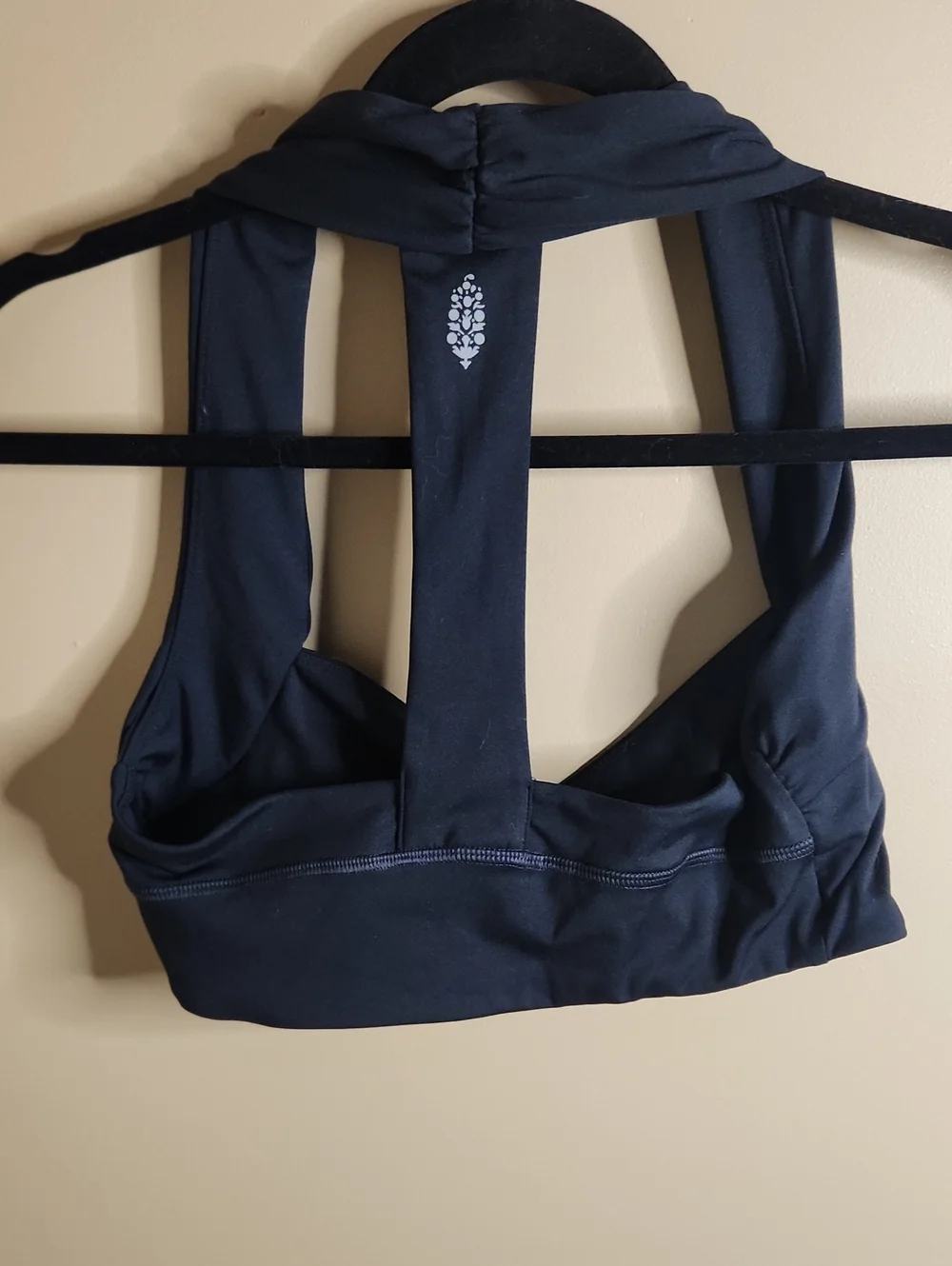 FP Movement Don't Let Go Bra in Black. Size M.